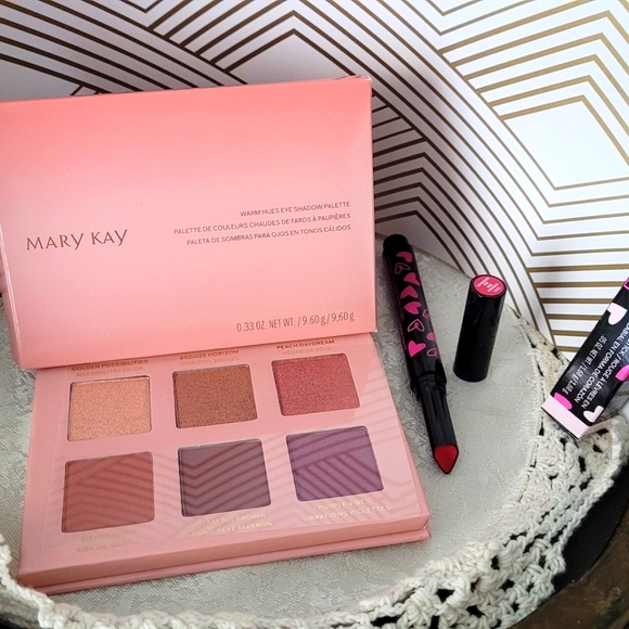 Eyeshadow palette - Picture 3 of 6